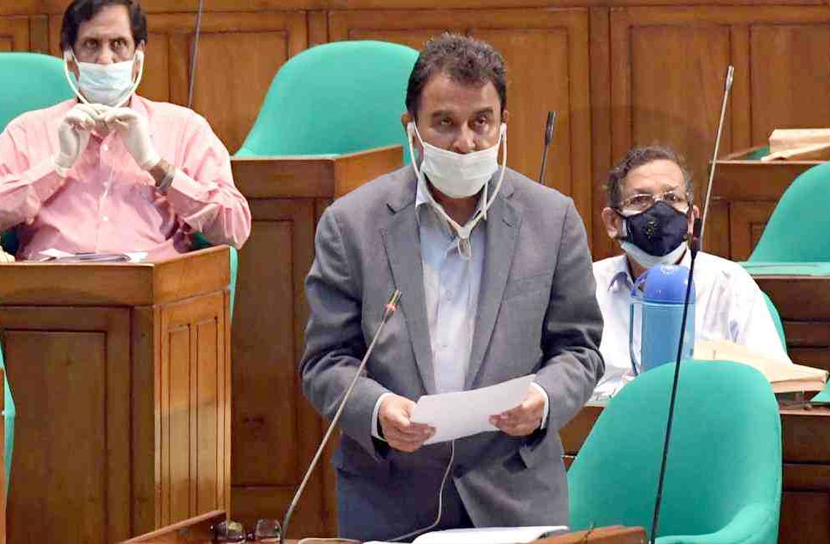 পুঁজিবাজার ঊর্ধ্বমুখী সরকারের পদক্ষেপেই: অর্থমন্ত্রী